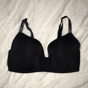 Victoria’s Secret T-Shirt lightly lined wireless